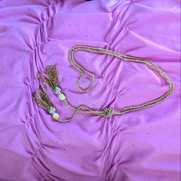 Helena Sai handmade gorgeous sotuar necklace with Swarovski elements - Picture 4 of 4